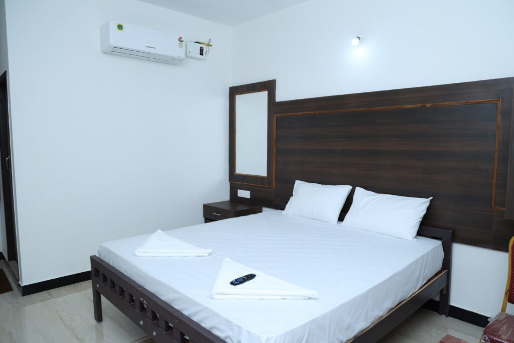 3rd floor AC double room interior vie